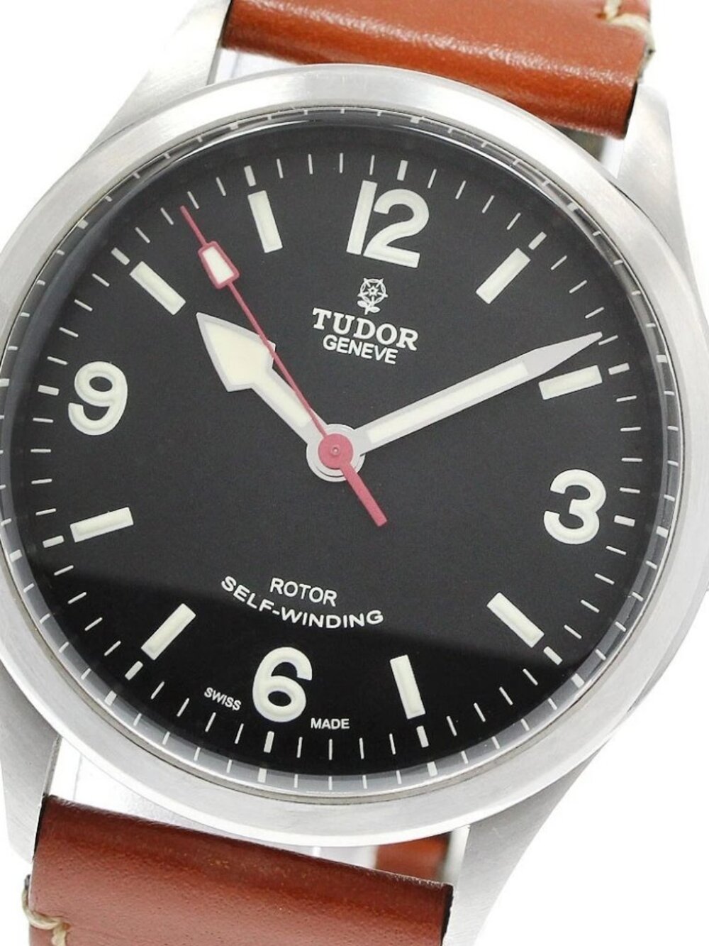 TUDOR Heritage Ranger - Picture 10 of 12